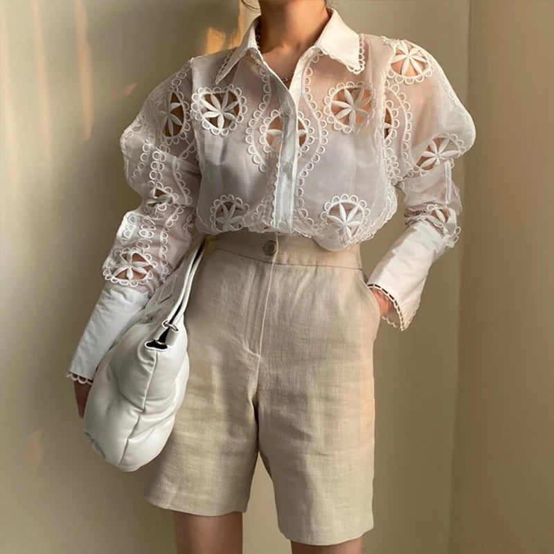 Spring Long Sleeve White Blouse Women Autumn Sexy Hollow Floral Embroidery Shirt Tops Vintage Loose Casual Blouses Blusas 13369
