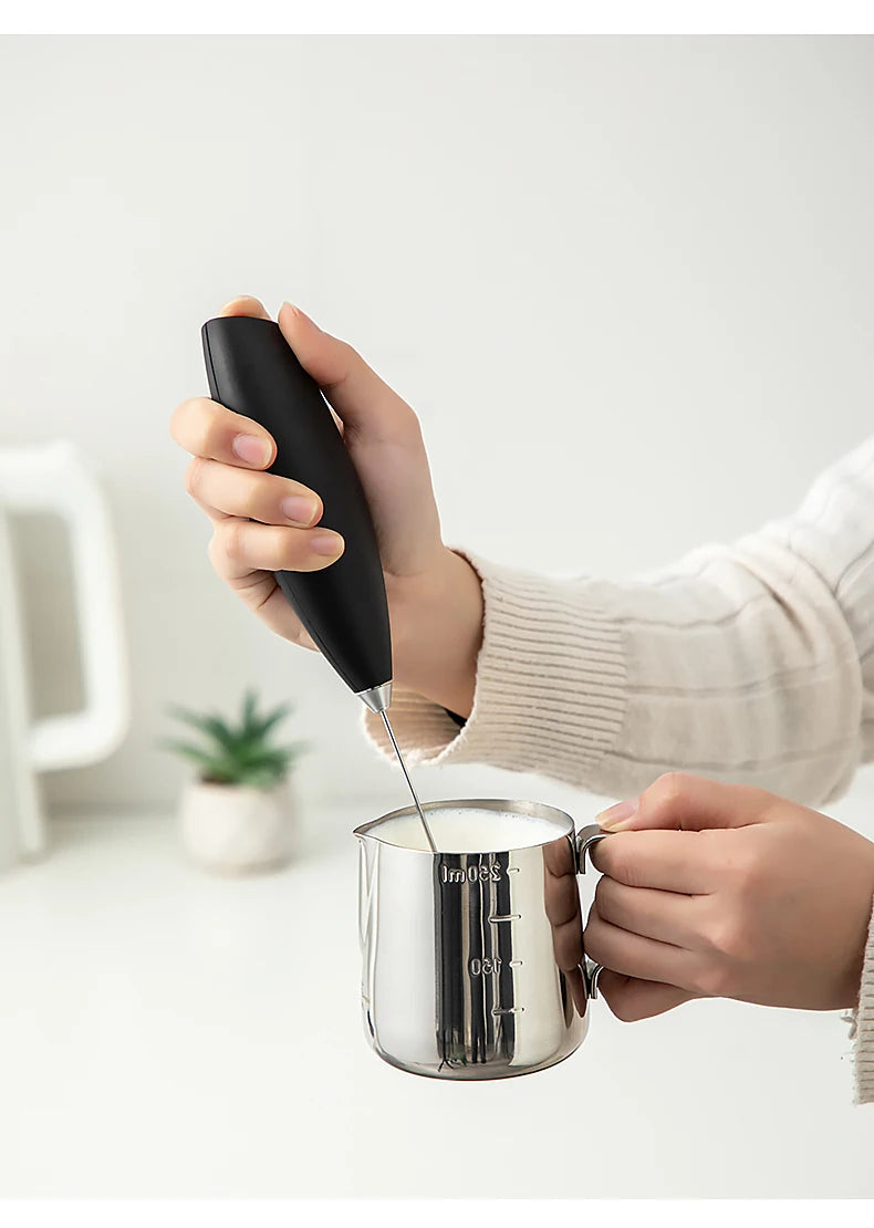 1PC Electric Egg Beater Milk Frother Wireless Handheld Coffee Cappuccino Frother Household Mini Whisk Mixer