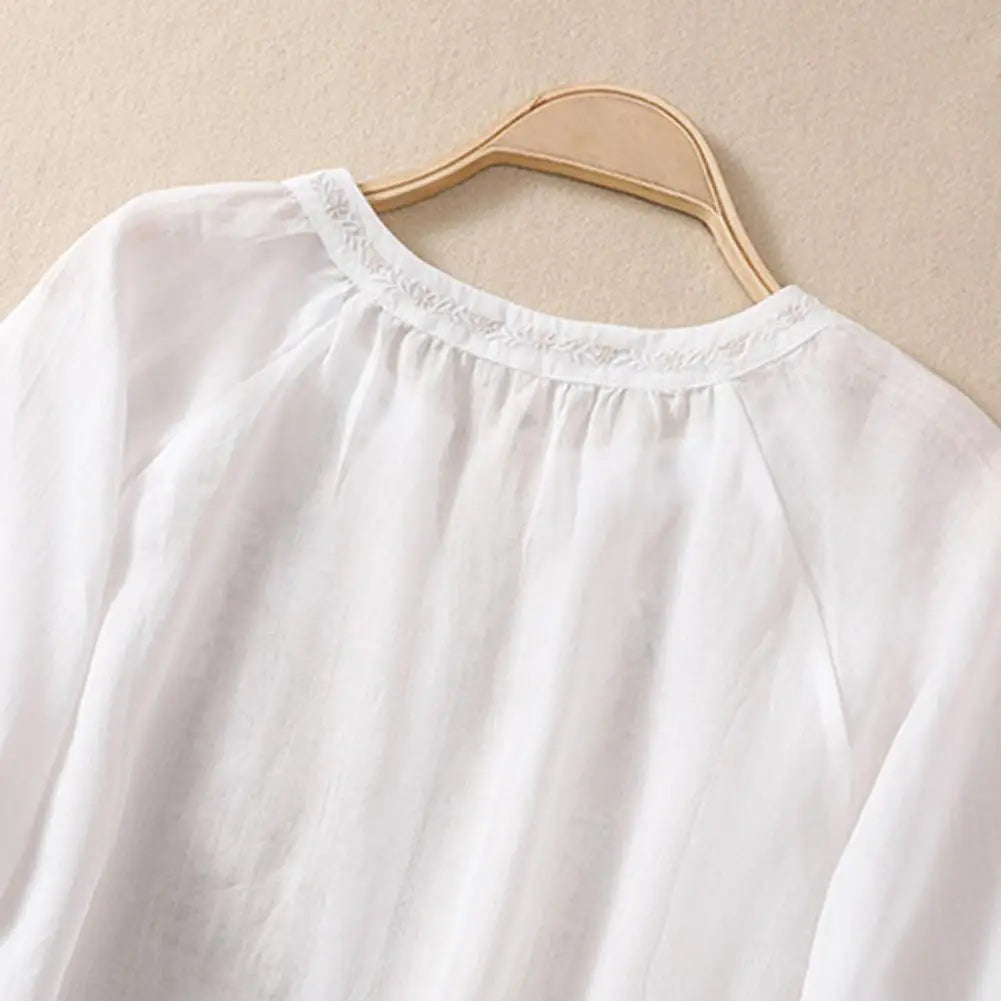 Cotton Linen Flower Embroidery Shirt Women Three Quarter Sleeves V Neck Casual Blouse Loose Solid Color Mother Blouse Women Top