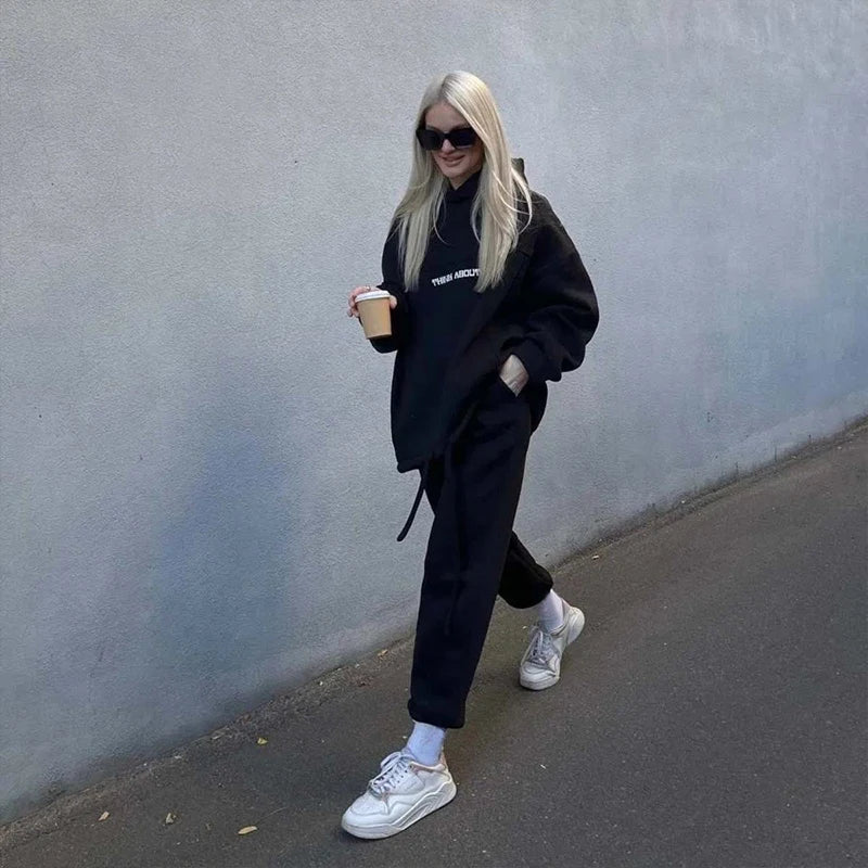2024 New Women's Casual Fashion Print Suit Solid Color Thickened Warm Hooded Top Elastic Sports Pants Female's Two Piece Set