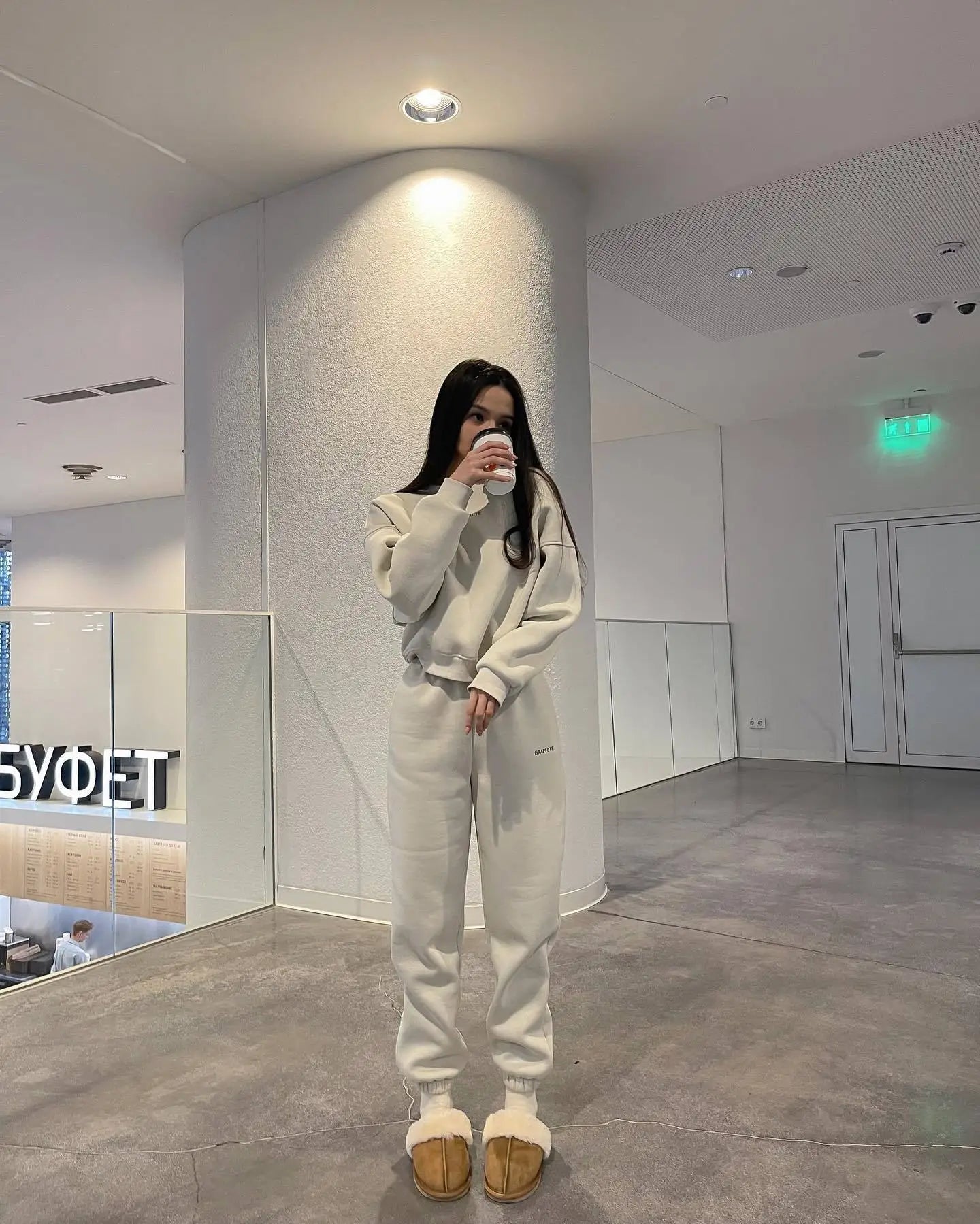Autumn Hoodie Two Piece Sets Casual Long Sleeve Sweatshirts and Trousers Fleece Warm Two Piece Sets Lady Suit Women's Tracksuit