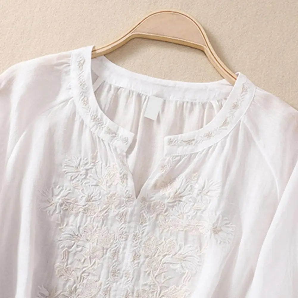 Cotton Linen Flower Embroidery Shirt Women Three Quarter Sleeves V Neck Casual Blouse Loose Solid Color Mother Blouse Women Top