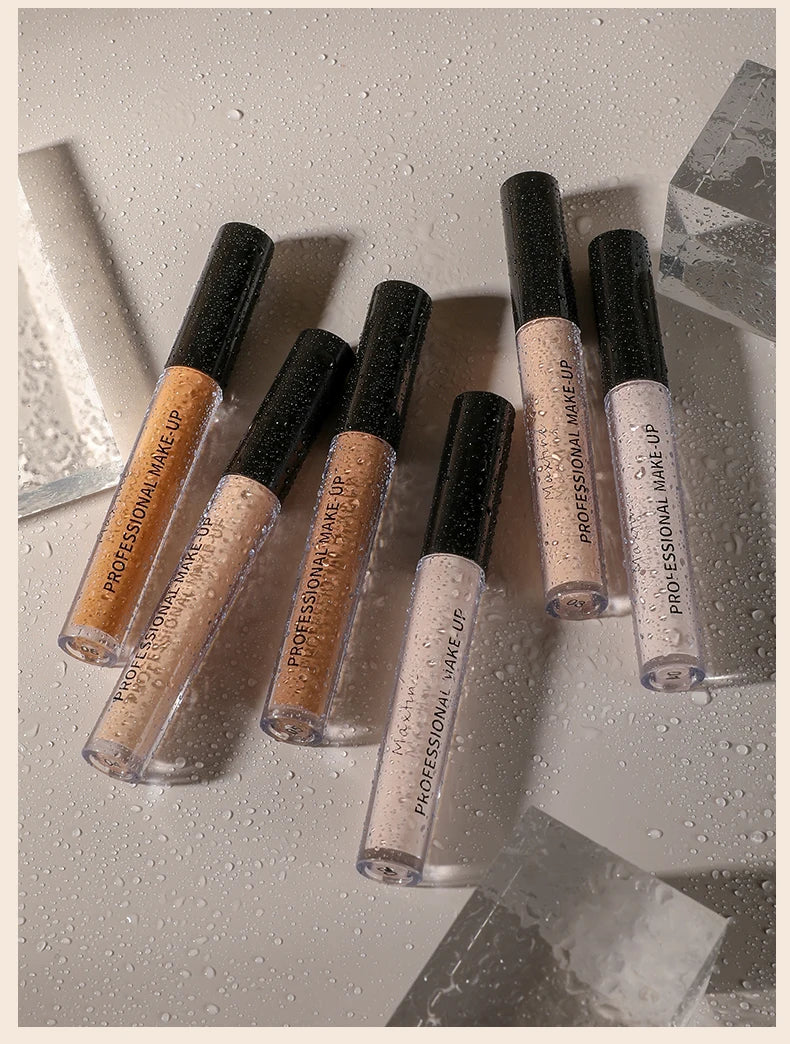 6-color Flawless Foundation, Improving Uneven Skin Tone, Light, Medium Coverage, Semi-matte, Vegan.