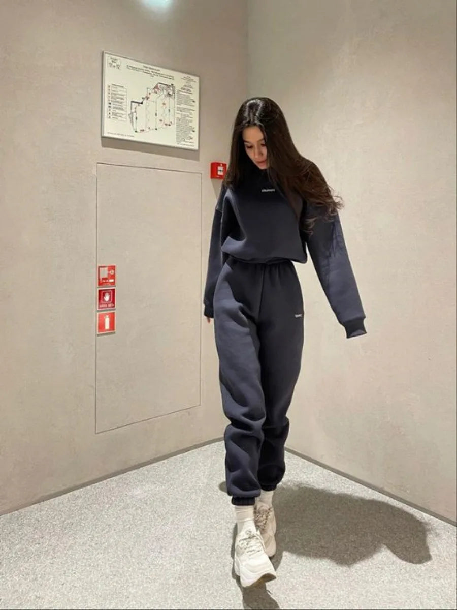 Autumn And Winter New Casual Sports Women's Suit Fashion Solid Color Simple Warm Pants Hoodie Female 2 Piece Set 2024