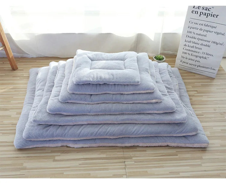 Double-sided Pet Mat Mats Short Plush Pet Sleeping Bed for Cats Small Dogs Cute Pet Pad Blanket Warm Kitten Cushion Cat Sofa Bed