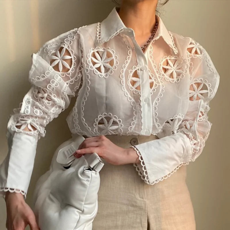 Spring Long Sleeve White Blouse Women Autumn Sexy Hollow Floral Embroidery Shirt Tops Vintage Loose Casual Blouses Blusas 13369