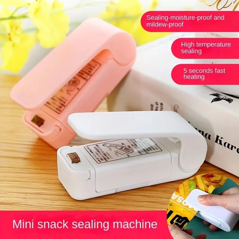 1PC Mini Sealing Machine Small Household Plastic Sealing Machine Portable Hand Pressure Plastic Bag Sealing Machine