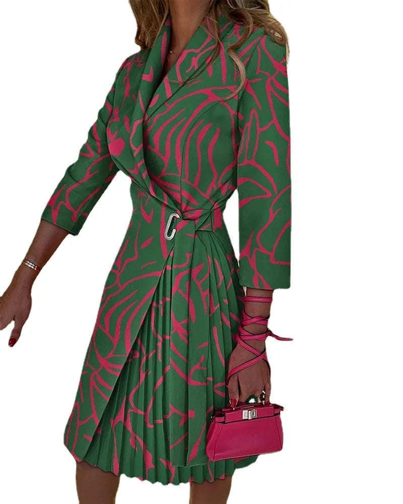 New 2024 Autumn Women's V-neck Fashion and Elegant Print Commuting Strap Waist Waist Middle Sleeve Pleated Mid length Dress