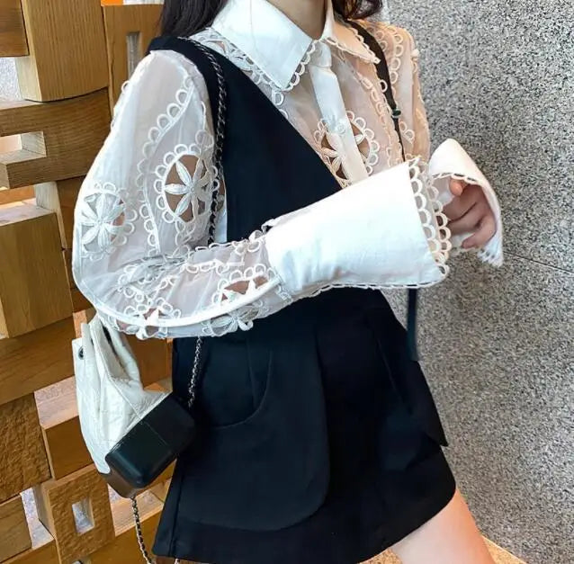 Spring Long Sleeve White Blouse Women Autumn Sexy Hollow Floral Embroidery Shirt Tops Vintage Loose Casual Blouses Blusas 13369