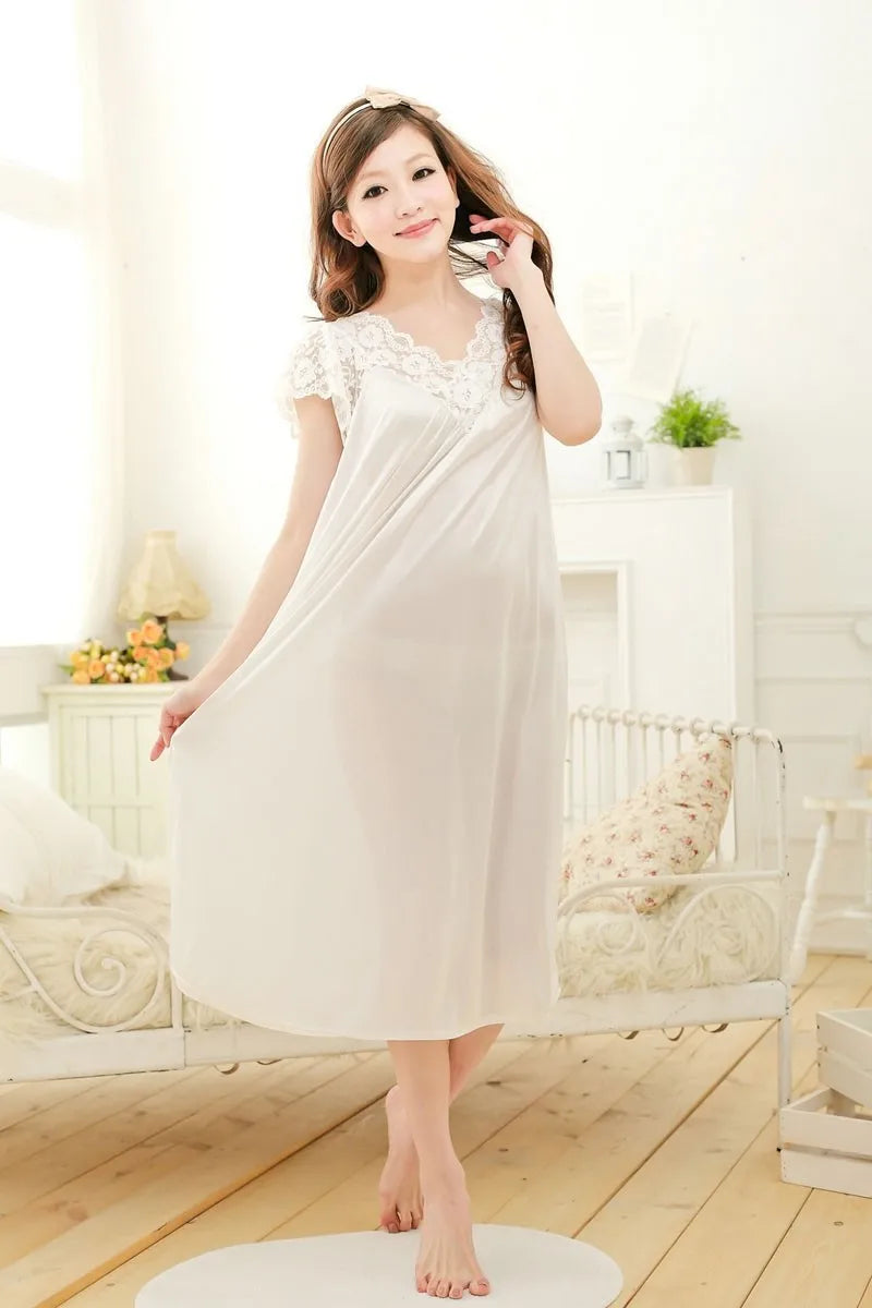 Free shipping women lace sexy nightdress girls plus size bathrobe Large size Sleepwear nightgown Y02-3