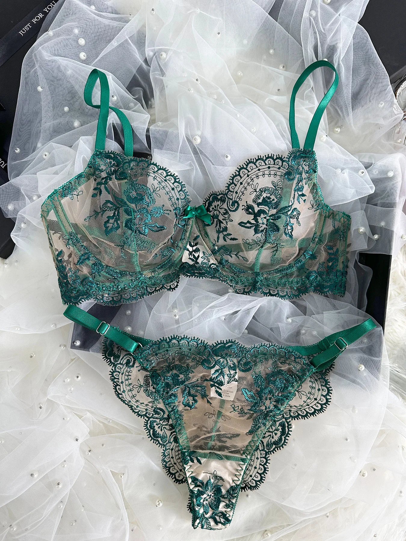 Ellolace Fancy Lingerie Lace Embroidery Fairy Seamless Tulle Underwear See Through Exotic Sets Floral Beautiful Bilizna Set