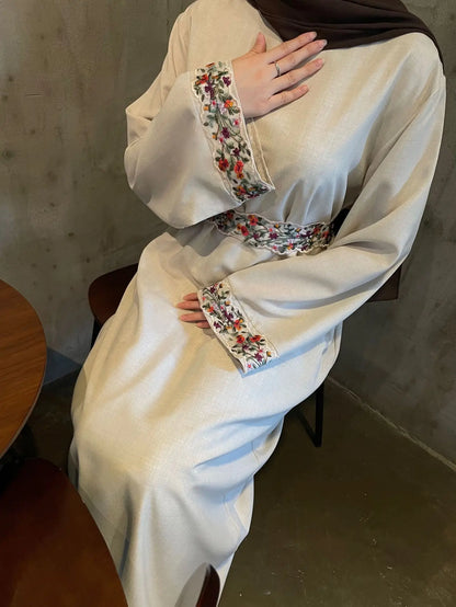 Modest Dress for Women Morocco Party Dubai Abayas Kaftan Islam Vestidos Arab Muslim Robe Embroidery Dresses Jalabiya Ramadan