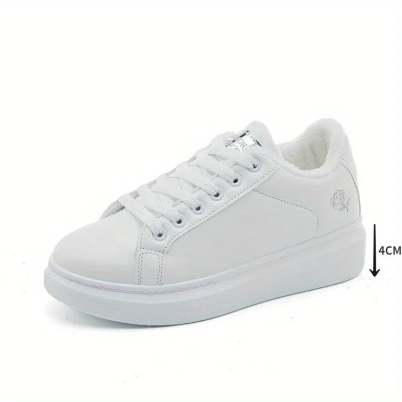 Women Casual Shoes New Spring White Sneakers Breathable Flower Lace-Up Women Sneakers Women Shoes Fashion Embroidered