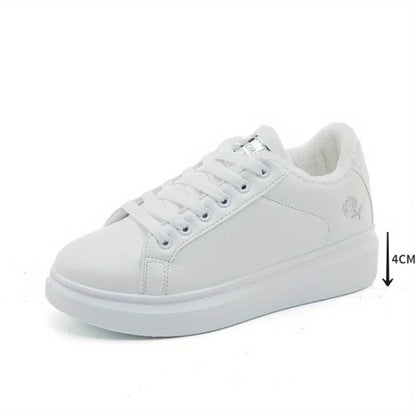 Women Casual Shoes New Spring White Sneakers Breathable Flower Lace-Up Women Sneakers Women Shoes Fashion Embroidered